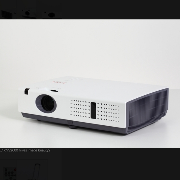 Eiki Projector - Picture 2 of 14